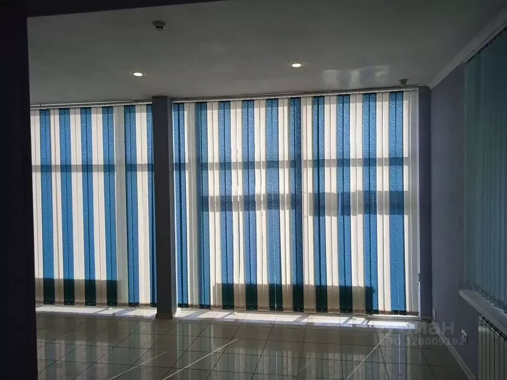 Офис в Краснодарский край, Краснодар ул. Имени Тургенева, 85 (19 м) - Фото 2