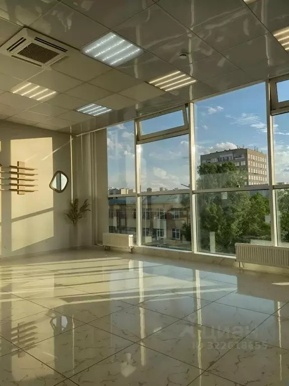 Помещение свободного назначения в Свердловская область, Екатеринбург ... - Фото 1