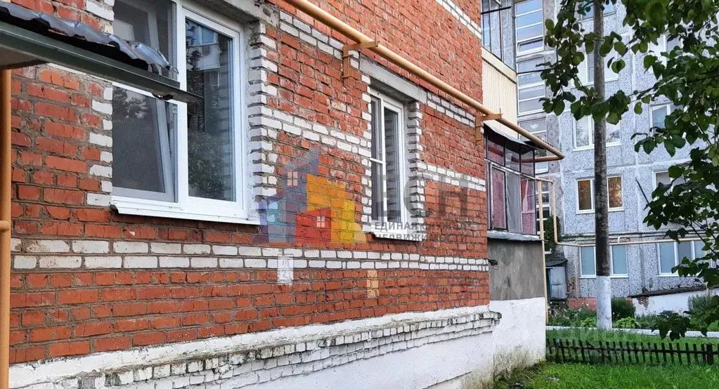 3-к кв. Тульская область, Арсеньево рп ул. Бандикова, 97 (62.0 м) - Фото 1