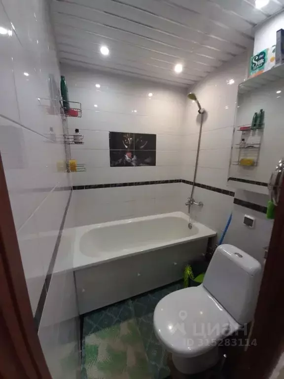 2-к кв. Санкт-Петербург, Санкт-Петербург, Колпино Павловская ул., 52 ... - Фото 1