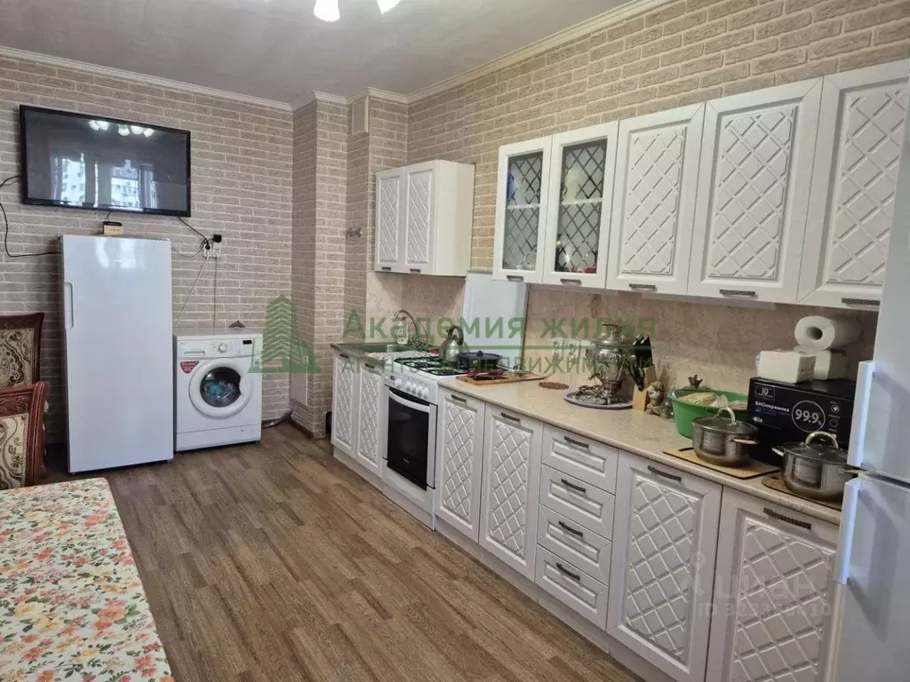 3-к кв. Саратовская область, Энгельс ул. Шурова Гора, 7/6 (80.1 м) - Фото 2