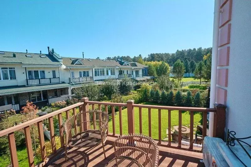 Таунхаус в Красноярский край, Красноярск пос. Удачный, Удачный мкр, ... - Фото 1