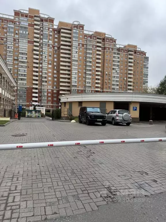 Гараж в Москва Мичуринский просп., 34 (17 м) - Фото 1