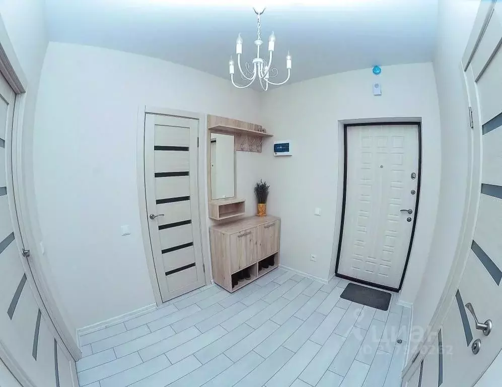 1-к кв. Волгоградская область, Волгоград ул. Лавочкина, 7 (40.0 м) - Фото 1