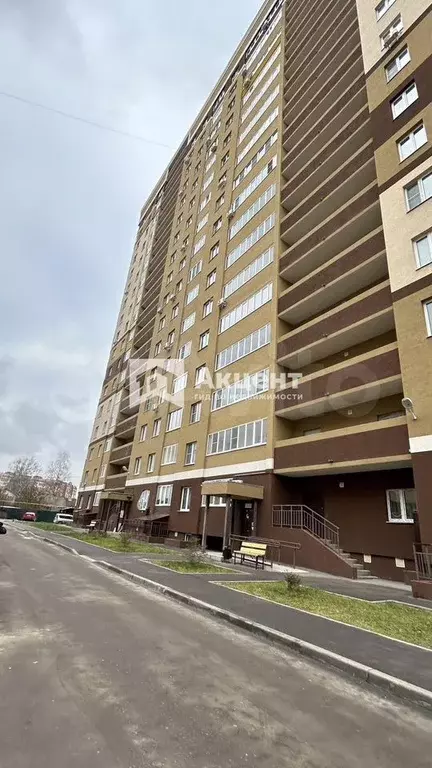 1-к. квартира, 42 м, 16/17 эт. - Фото 1