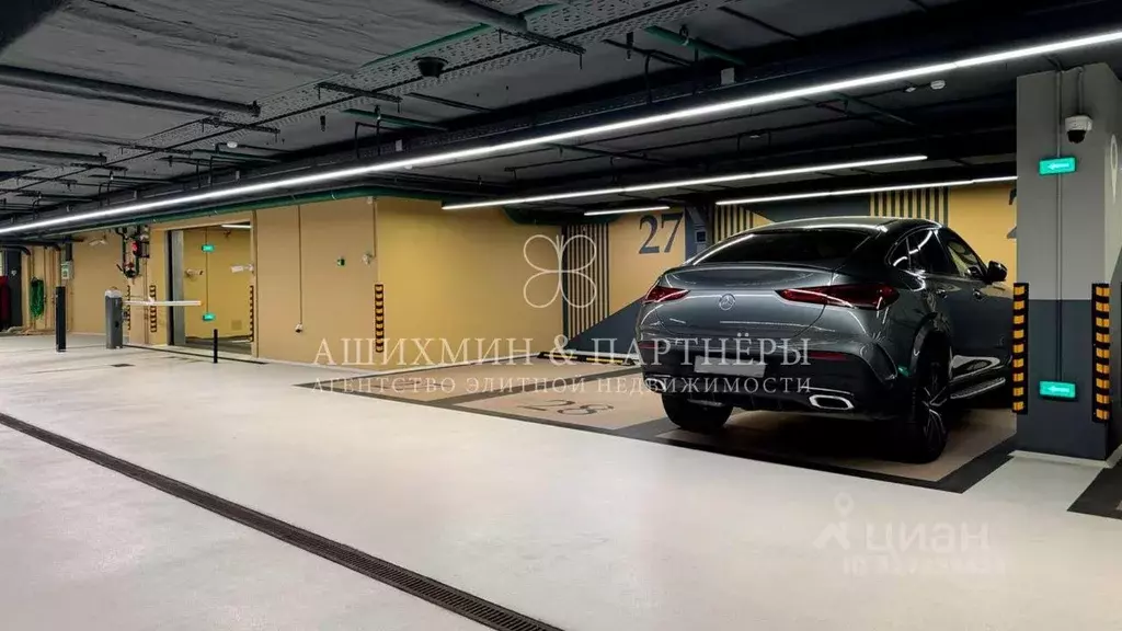 Гараж в Москва Малая Пироговская ул., 12 (14 м) - Фото 2