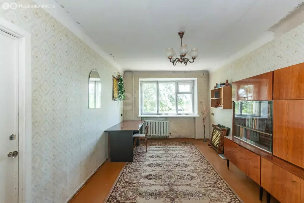 3-комнатная квартира: Омск, улица Волховстроя, 81 (62 м) - Фото 1