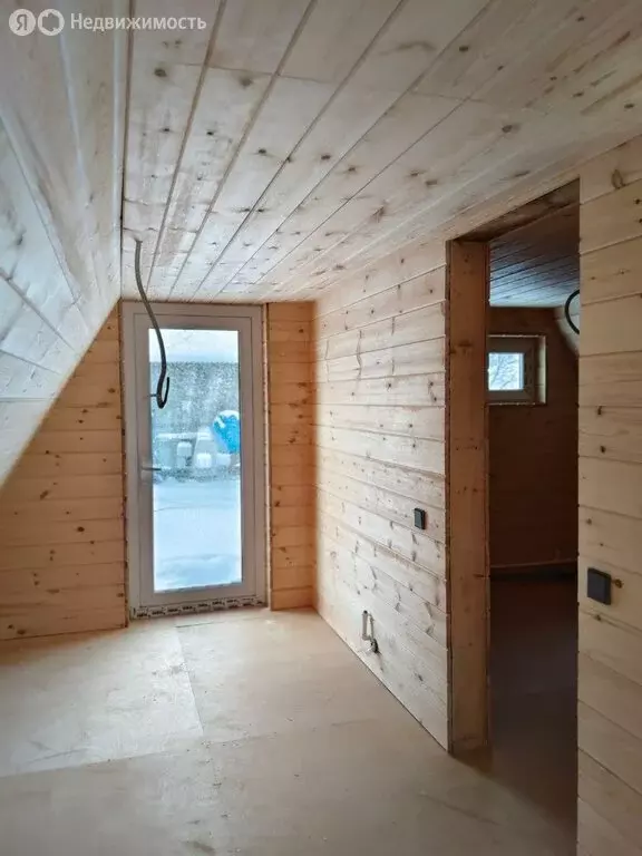 Дом в посёлок городского типа Краснозатонский, микрорайон Сосновая ... - Фото 1