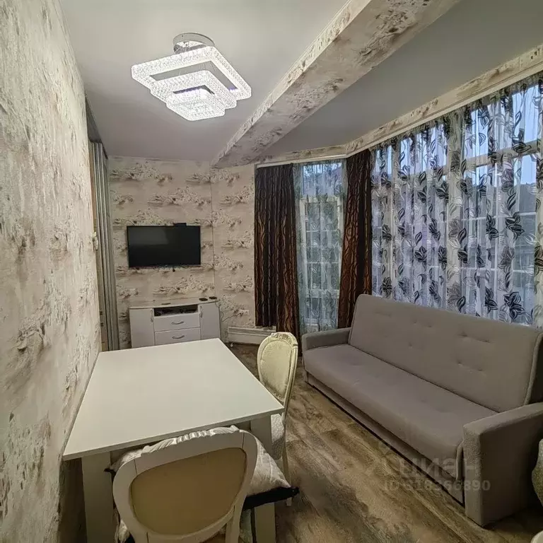 2-к кв. Краснодарский край, Сочи Адлер жилрайон, ул. Известинская, 51 ... - Фото 0