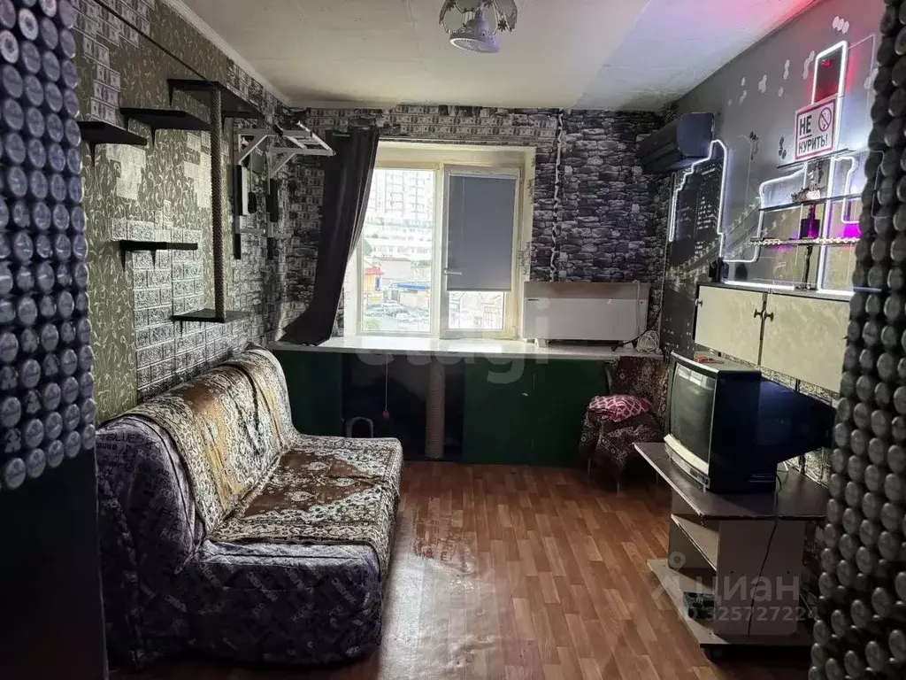 Комната Краснодарский край, Новороссийск ул. Куникова, 92 (11.6 м) - Фото 1