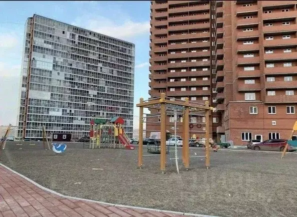 2-к кв. Красноярский край, Красноярск ул. Калинина, 177А (56.4 м) - Фото 1