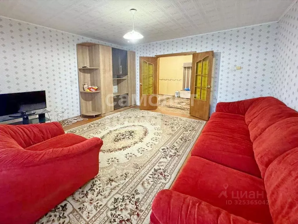 2-к кв. Калужская область, Калуга ш. Грабцевское, 81 (75.0 м) - Фото 1