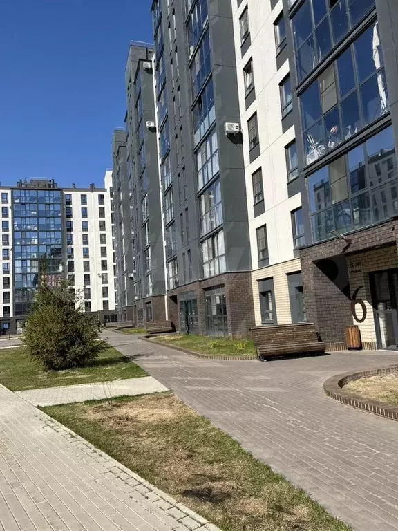 2-к. квартира, 43 м, 6/10 эт. - Фото 1