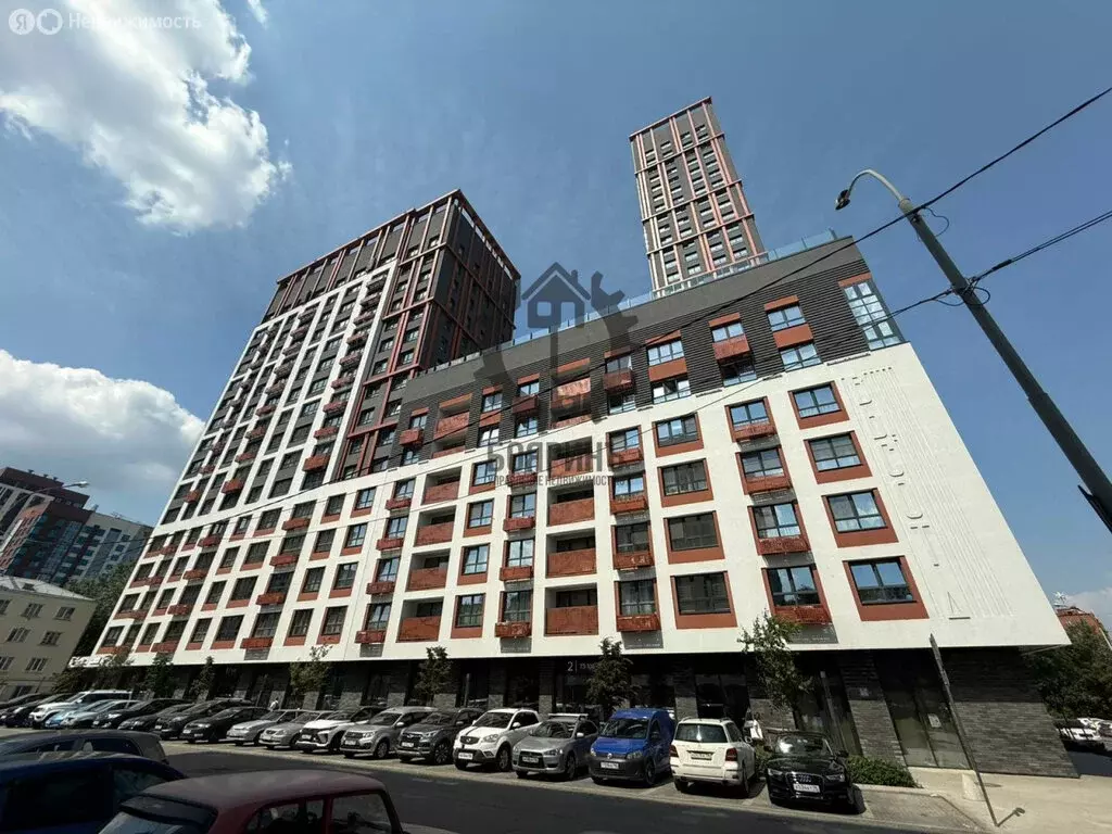 3-комнатная квартира: Екатеринбург, Нагорная улица, 12 (81.07 м) - Фото 0