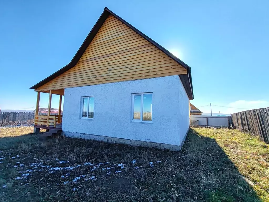 Дом в Иркутская область, Иркутский муниципальный округ, с. Хомутово ... - Фото 1