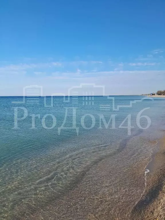 Дом в Краснодарский край, Темрюкский район, Голубицкое с/пос, ... - Фото 1