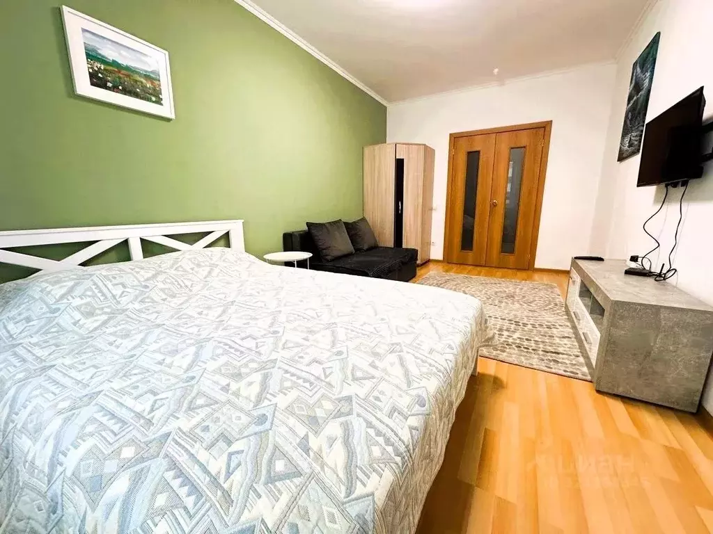 1-к кв. Свердловская область, Екатеринбург ул. Степана Разина, 107 ... - Фото 0