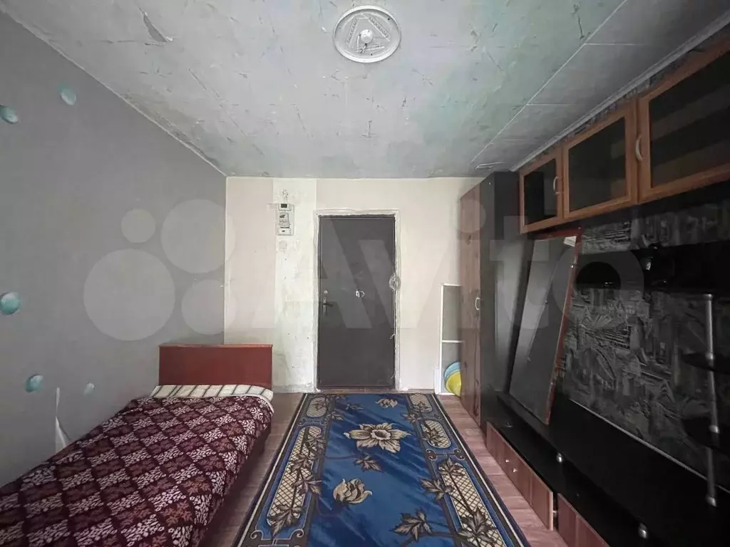 Комната 16 м в 5-к., 4/4 эт. - Фото 1