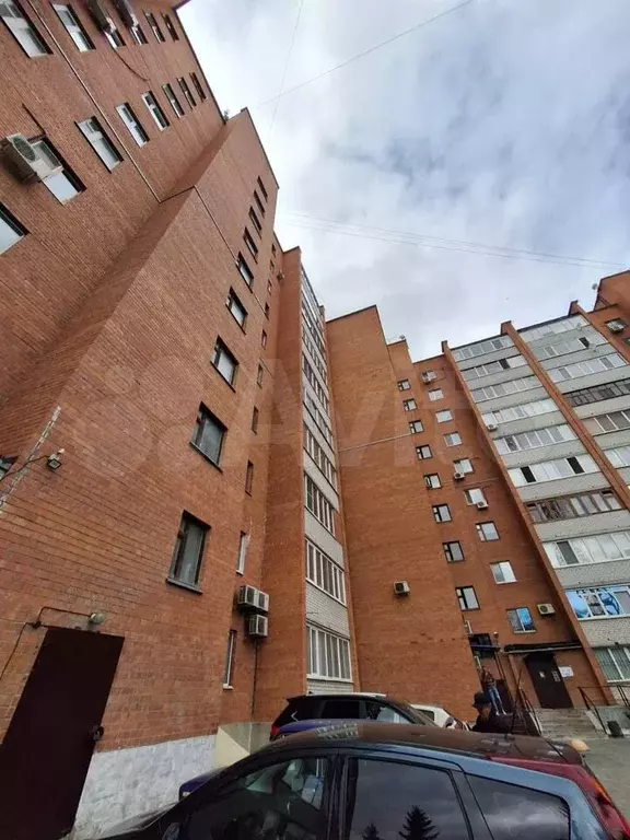 3-к. квартира, 80 м, 4/9 эт. - Фото 0