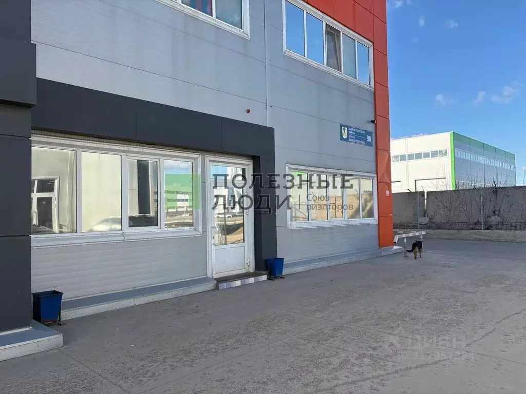 Офис в Татарстан, Набережные Челны ул. Машиностроительная, 90 (150 м) - Фото 0