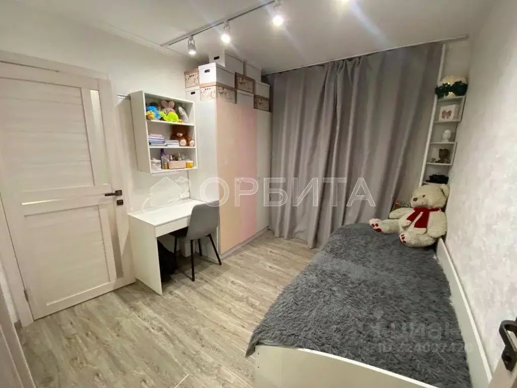 4-к кв. Тюменская область, Тюмень ул. Воровского, 29 (61.5 м) - Фото 1