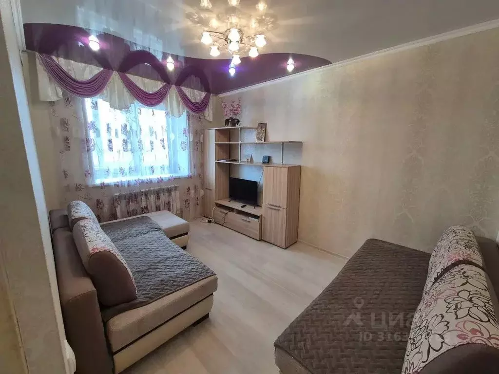 2-к кв. Нижегородская область, с. Дивеево ул. Строителей, 1А (50.0 м) - Фото 1