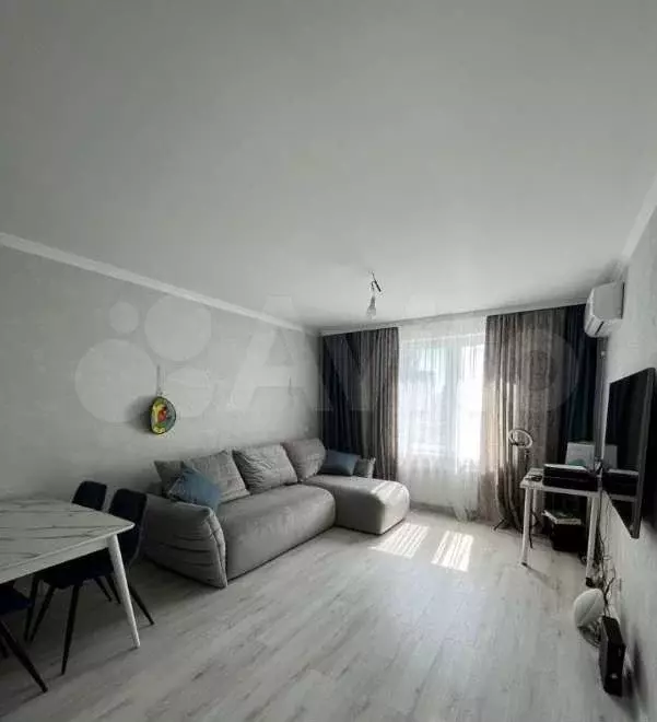 2-к. квартира, 70 м, 4/8 эт. - Фото 1