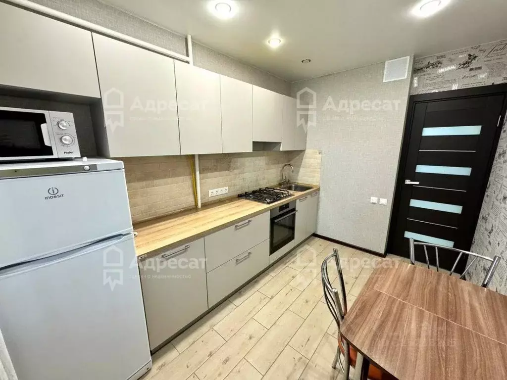 1-к кв. Волгоградская область, Волгоград ул. Таращанцев, 64 (40.0 м) - Фото 2