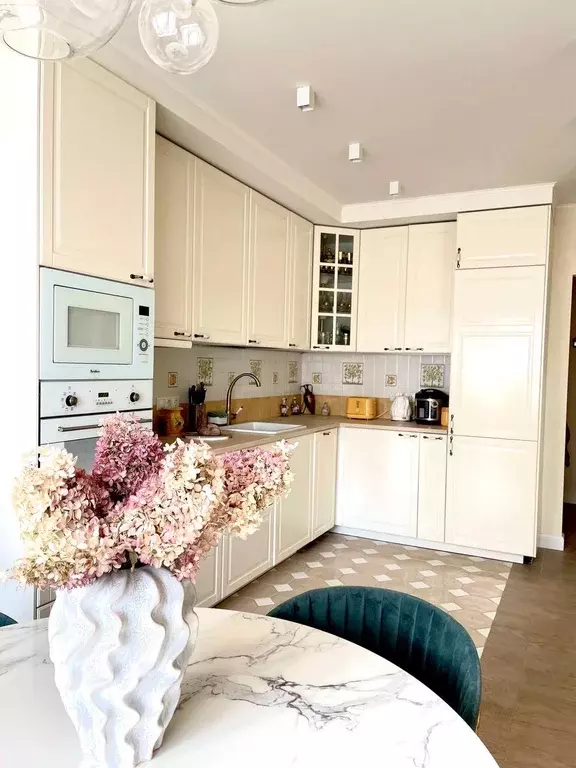 Продаётся 2-к квартира, 65.9 м - Фото 1