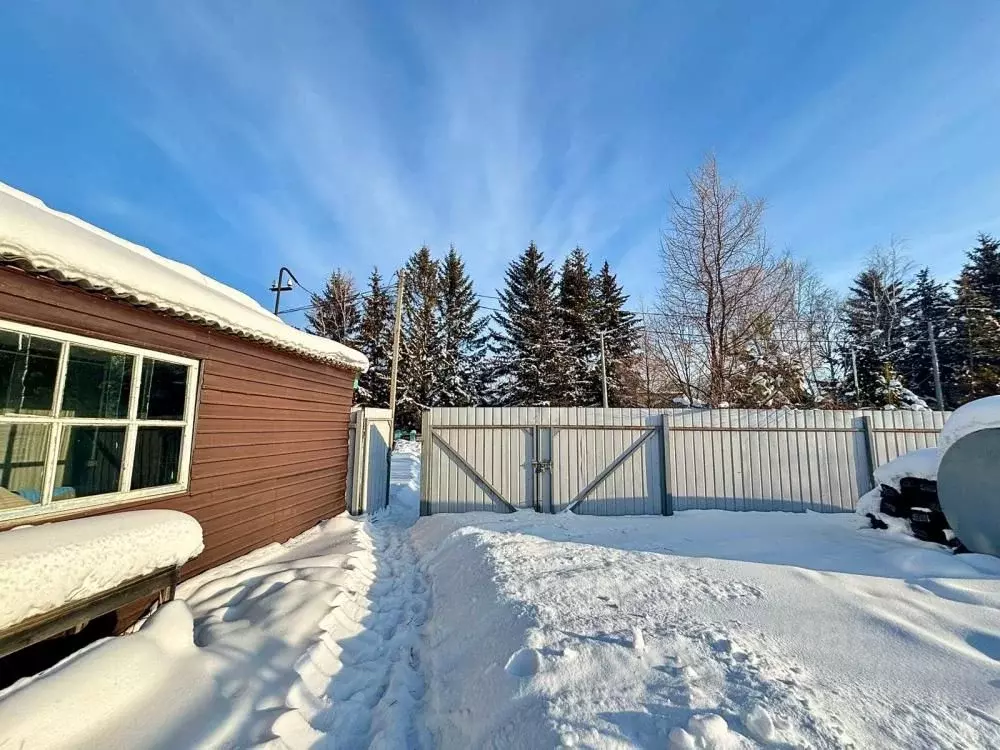 Участок в Амурская область, Белогорск Хвойная ул., 8А (10.0 сот.) - Фото 0