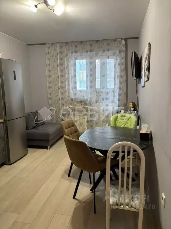 1-к кв. Тюменская область, Тюмень ул. Николая Федорова, 17к2 (40.9 м) - Фото 0