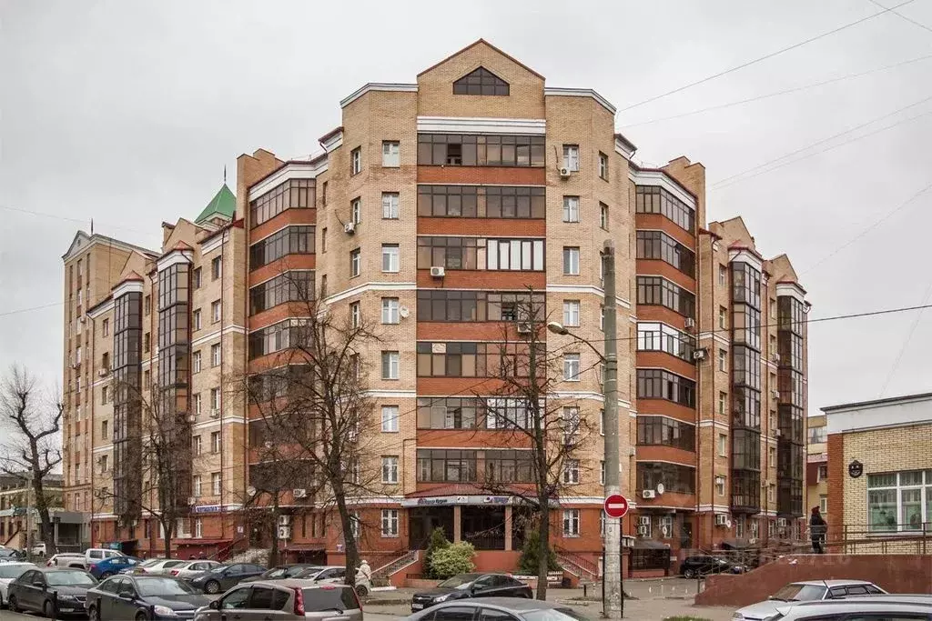 2-к кв. Татарстан, Казань ул. Зинина, 3 (73.0 м) - Фото 0