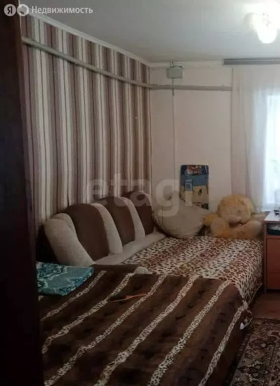 Дом в Углянец, Совхозная улица (30 м) - Фото 1