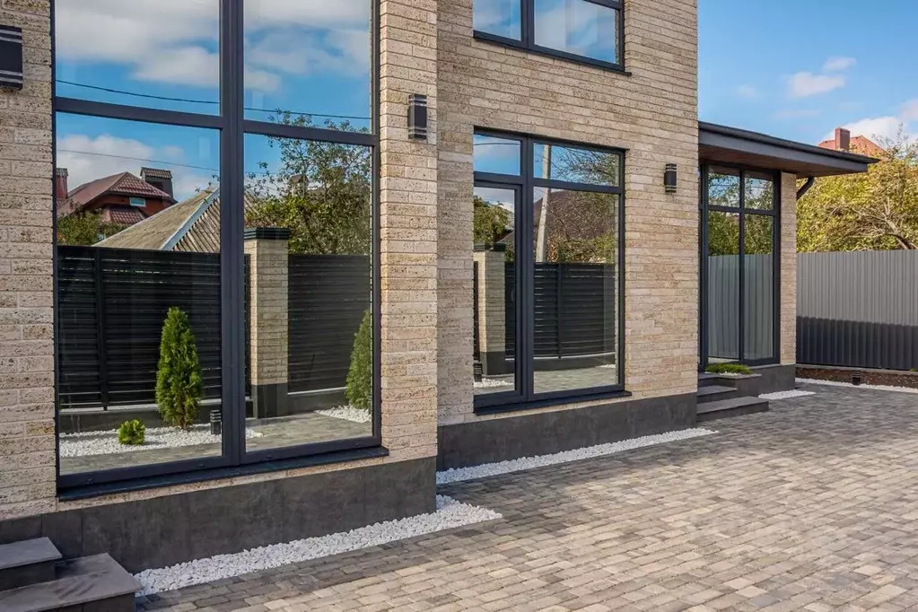 Дом в Ставропольский край, Ставрополь Сухумский проезд, 157 (195 м) - Фото 1