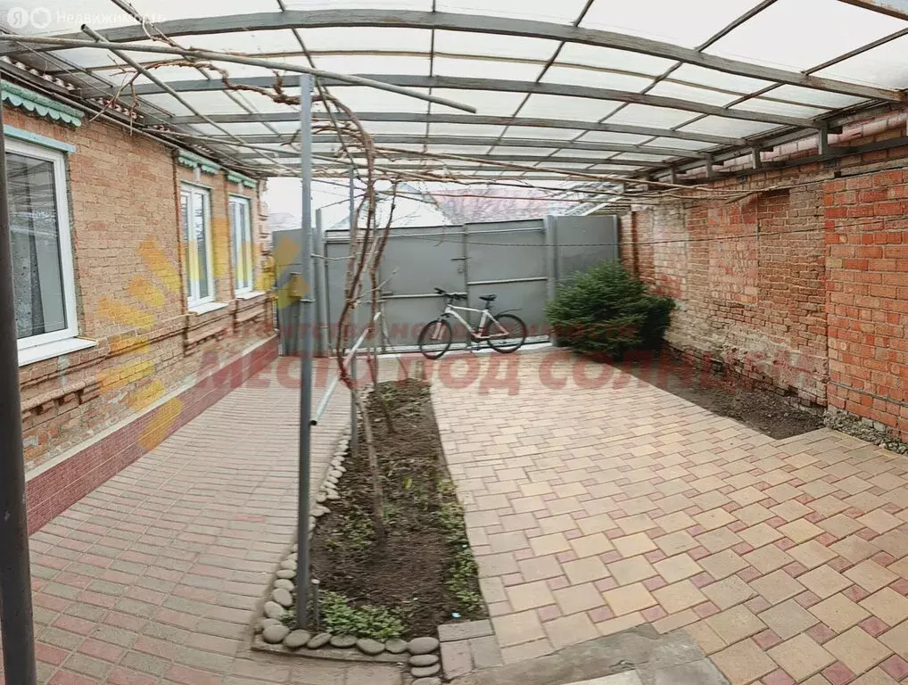 Дом в Ейск, улица Шмидта (66 м) - Фото 1