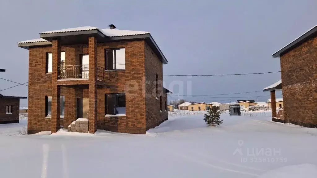 Дом в Башкортостан, Уфа городской округ, с. Нагаево пер. 6-й Салютный, ... - Фото 0