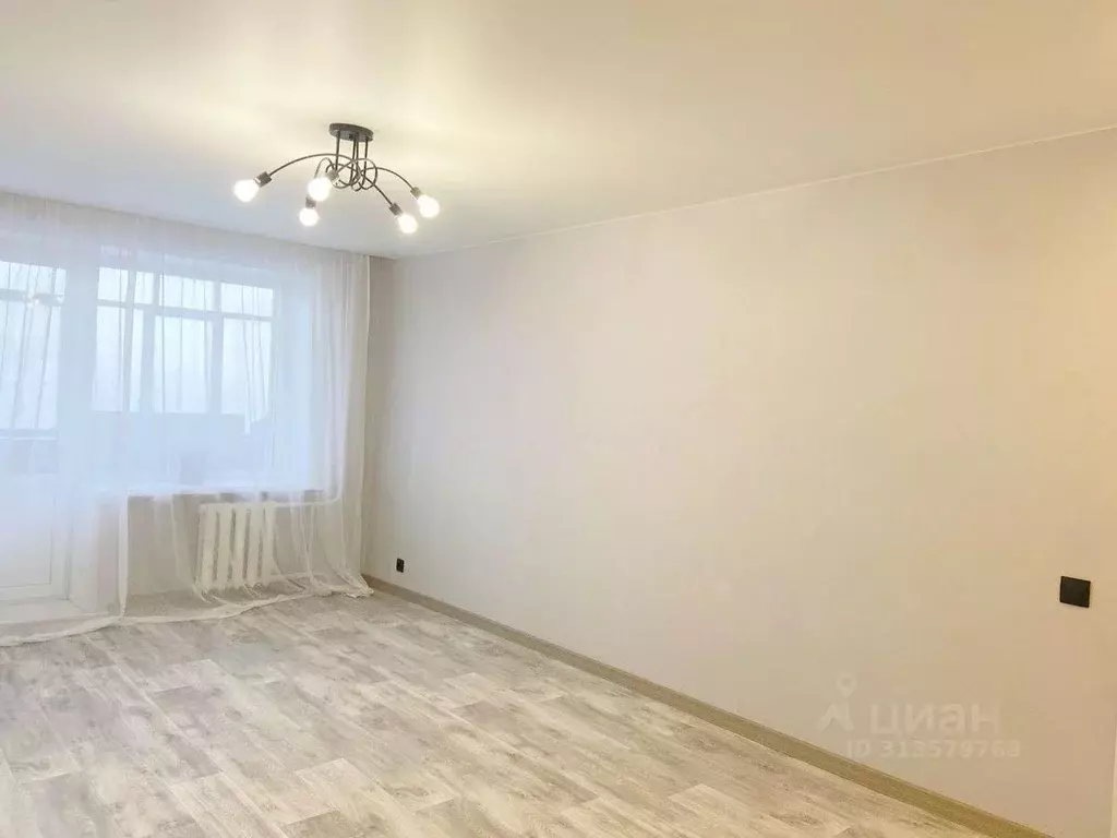 1-к кв. Самарская область, Тольятти ул. Мира, 96 (32.3 м) - Фото 0