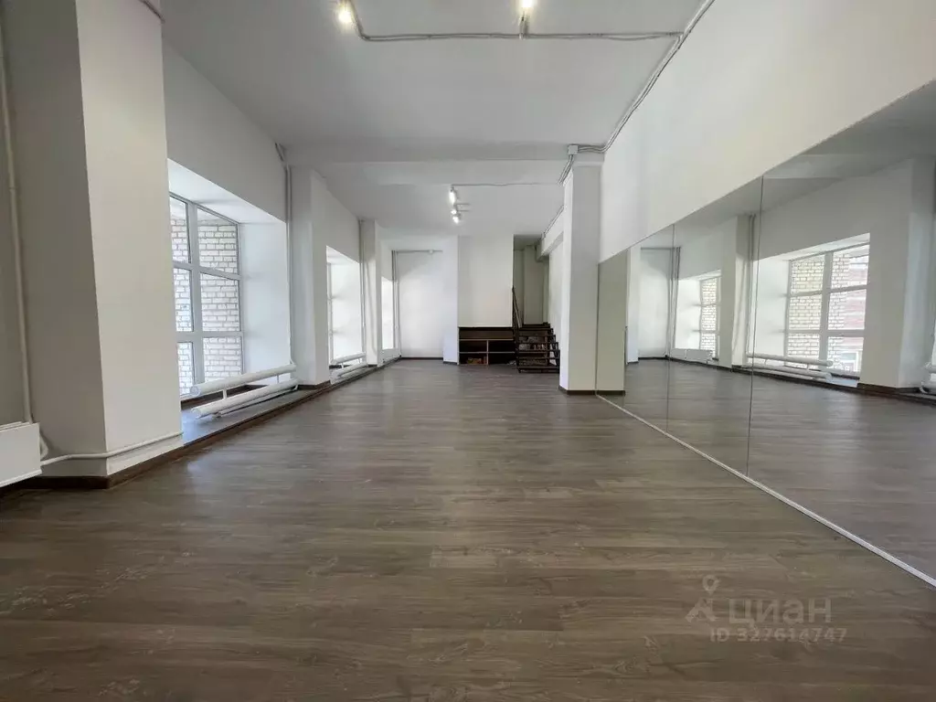 Помещение свободного назначения в Санкт-Петербург просп. Просвещения, ... - Фото 1