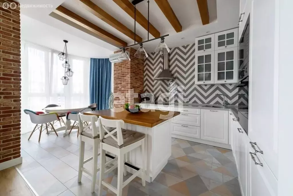 3-комнатная квартира: Калининград, Орудийная улица, 30В (93.8 м) - Фото 2