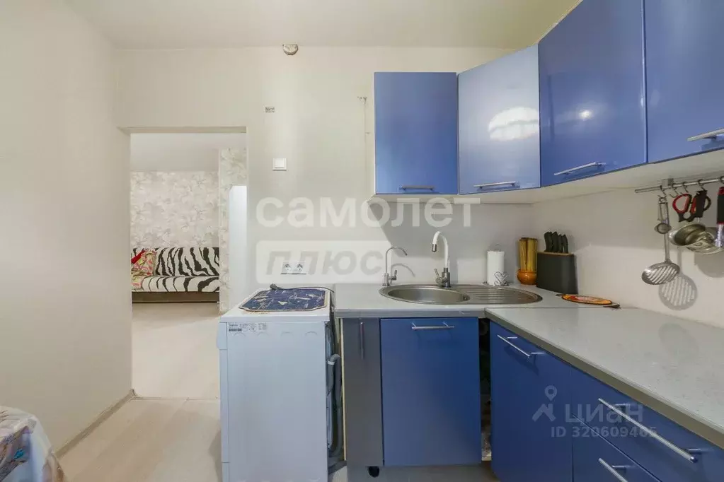 1-к кв. Свердловская область, Екатеринбург ул. Нагорная, 53 (31.8 м) - Фото 1