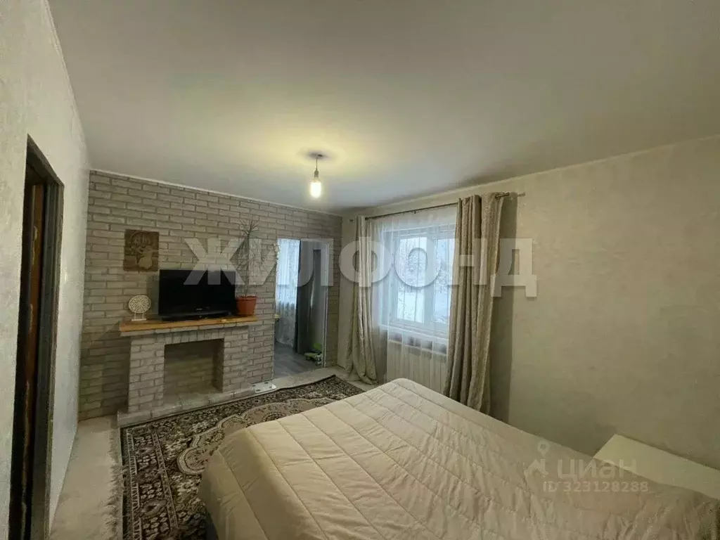 Дом в Новосибирская область, Новосибирский район, Станционный ... - Фото 1