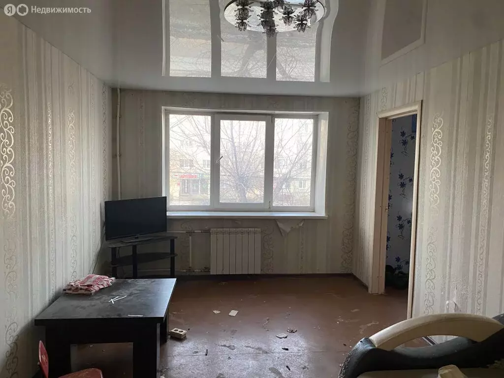 2-комнатная квартира: Каменск-Уральский, Октябрьская улица, 81 (42.5 ... - Фото 1