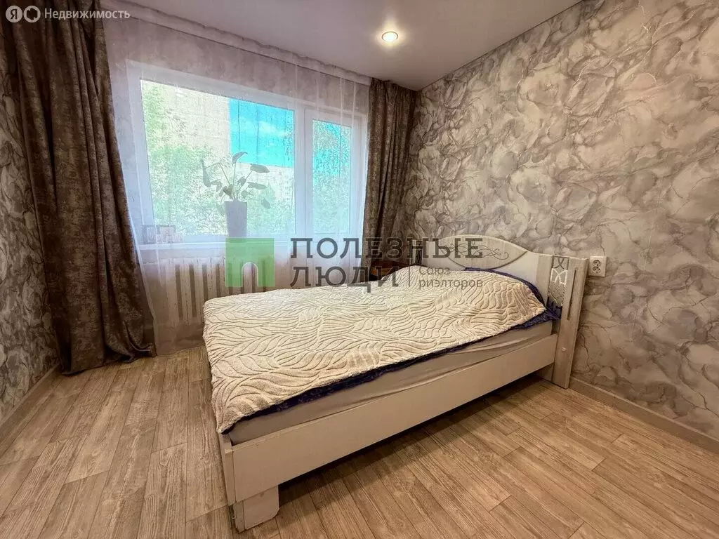2-комнатная квартира: Ижевск, Промышленная улица, 27 (45.9 м) - Фото 1