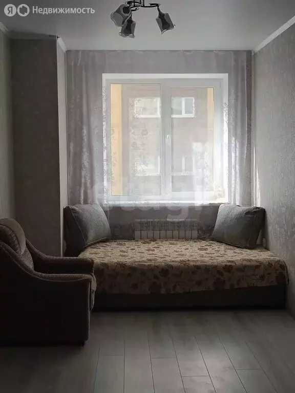 1-комнатная квартира: Батайск, улица Добролюбова, 90 (35 м) - Фото 1