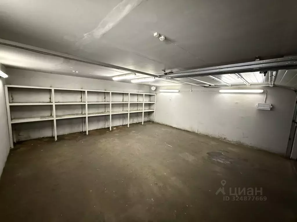 Гараж в Свердловская область, Екатеринбург ул. Белинского, 86 (36 м) - Фото 2