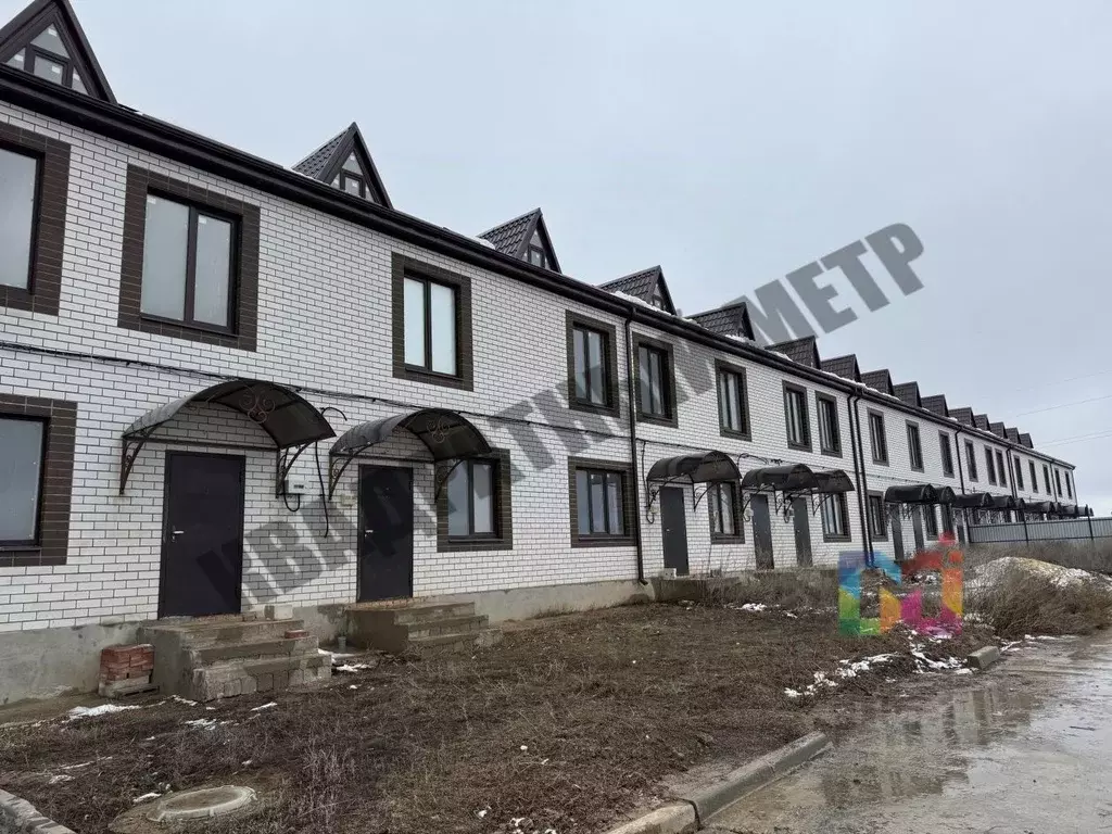 Таунхаус в Калмыкия, Элиста ул. Эрмелинская, 1 (83 м) - Фото 0