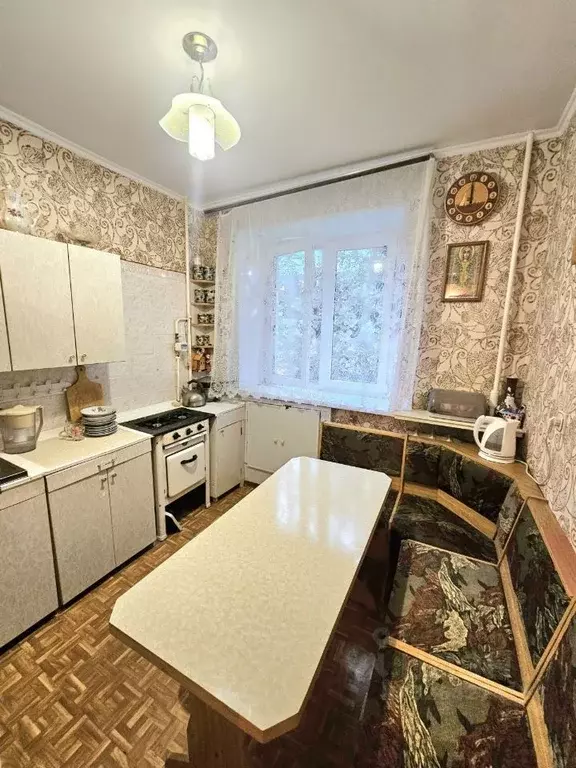 1-к кв. Волгоградская область, Волгоград ул. 50 лет Октября, 13 (29.0 ... - Фото 1