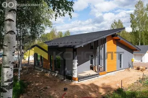 Дом в Приветная, Восточная улица (100 м) - Фото 1