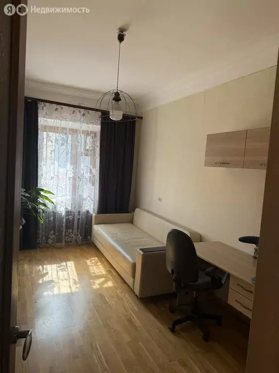 3-комнатная квартира: Киров, улица Герцена, 9 (78.4 м) - Фото 1