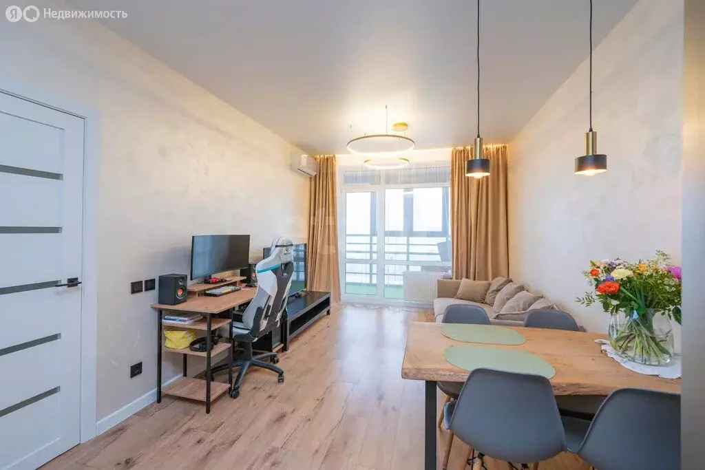 2-комнатная квартира: Пермь, улица Дениса Давыдова, 11 (55.9 м) - Фото 1